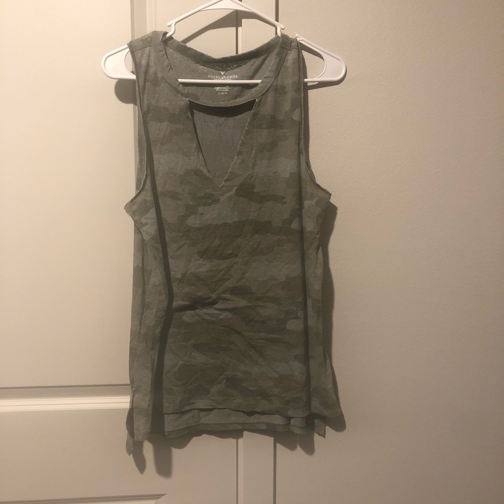 American Eagle camo tank